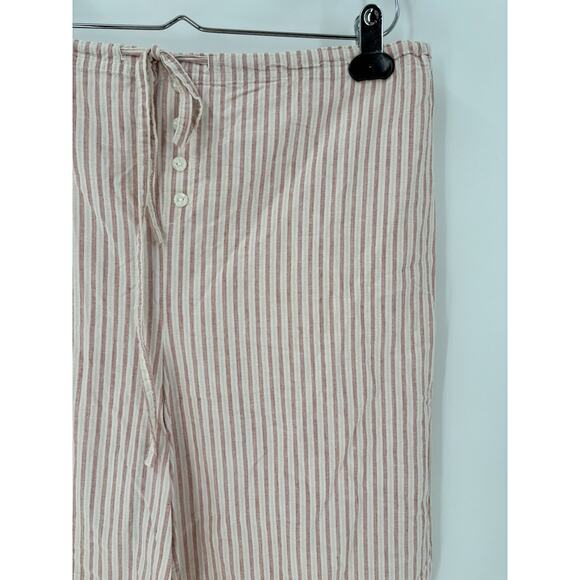 Xhilaration Pants Womens Large Red White Vertical Striped 100% Cotton Capris - Picture 2 of 16